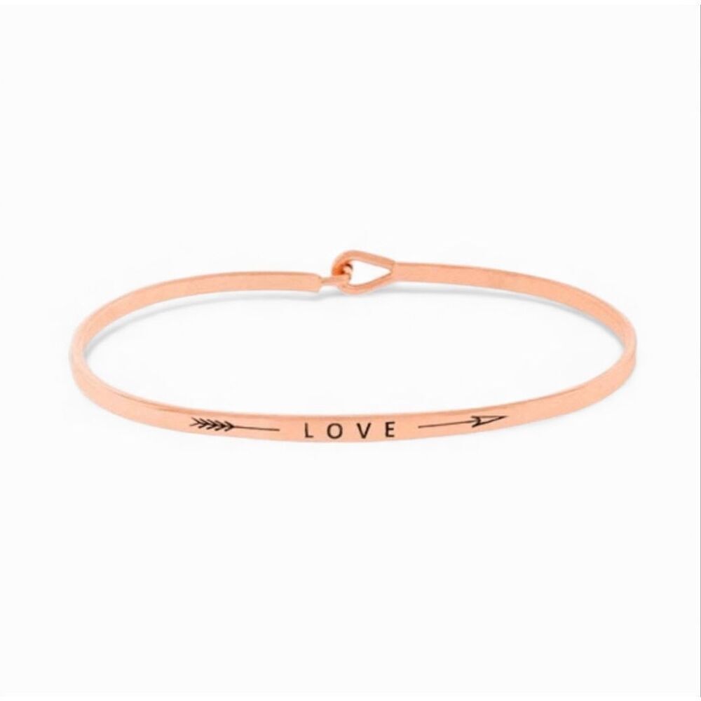 New Womens Boutique Love Straight Arrow Brass Hook Bracelet in Rose Gold